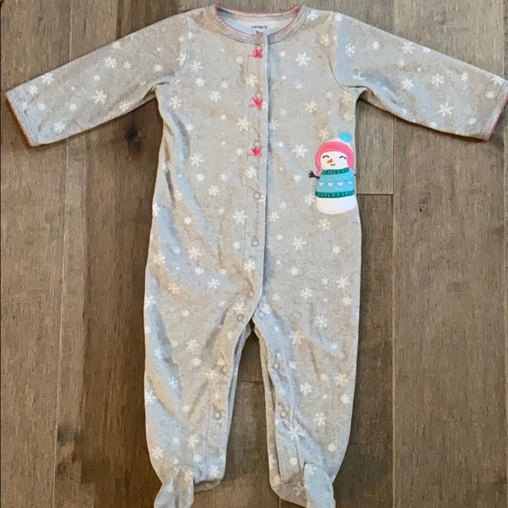 Carter’s footed fleece pajamas 9M